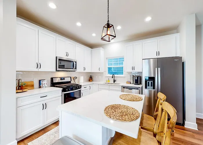 Downtown - Wifi Ac Private Washer&dryer & Balcony - Dog-friendly Holiday home