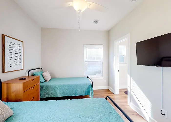 Downtown - Wifi Ac Private Washer&dryer & Balcony - Dog-friendly