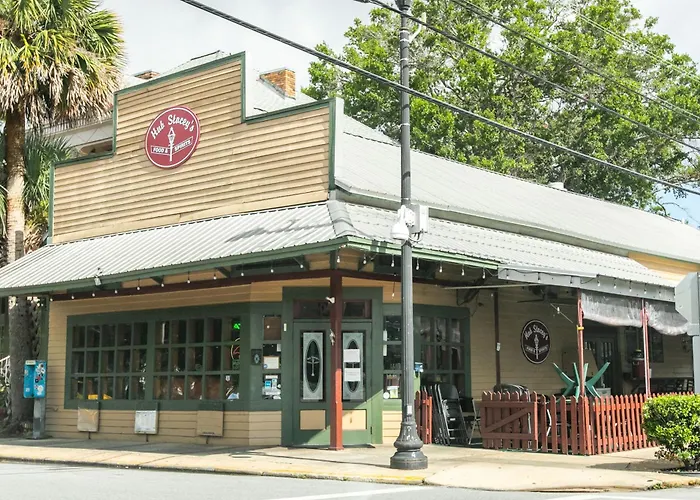 Holiday home Downtown - Wifi Ac Private Washer&dryer & Balcony - Dog-friendly Pensacola